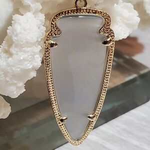 Kendra Scott Arrowhead Earrings (No Hooks)